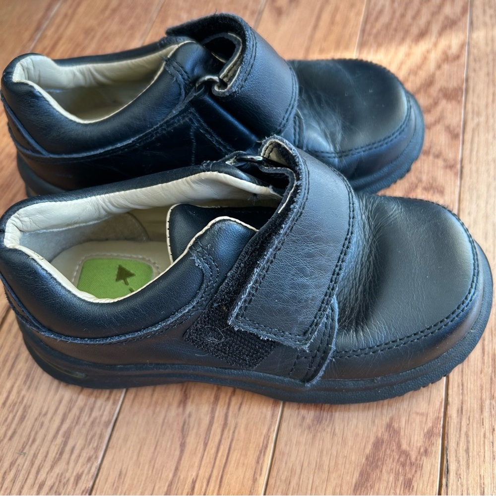 Stride Rite Boys Shoes - Sz 7.5w - black